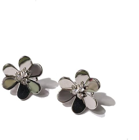 Handmade Clover Earrings for Women 18k Gold Plated AAA Cubic Zirconia Glossy Flowers Stud Earrings Luxury Ear Buckle Classical Fashion Jewelry in Saudi Arabia