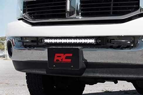 طقم مصد شريط إضاءة LED بصف واحد مقاس 20 بوصة من Rough Country لـ Ram 2500/3500 (2003-2018) in Saudi Arabia