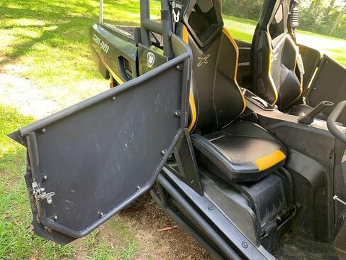 أبواب HECASA UTV الانتحارية من الألومنيوم متوافقة مع نماذج 2011-2020 Maverick/Commander 800 1000 ذات المرحلة المزدوجة على طراز السيارات Slam Latch 2 باب in Saudi Arabia