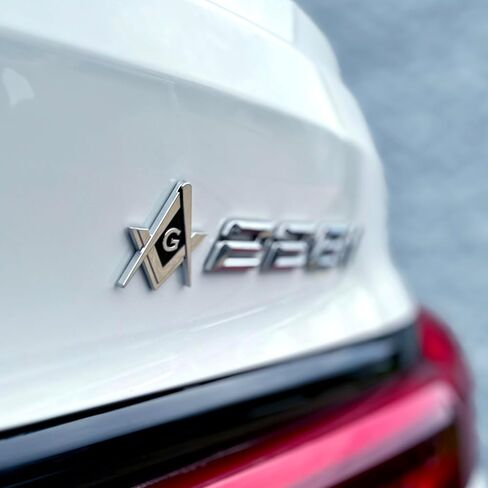Elektroplate Masonic OEM Chrome Emblem للسيارات والشاحنات وجميع السيارات | مقاس عالمي بمقاس 3 × 2.7 بوصة | مقاومة للعوامل الجوية in Saudi Arabia