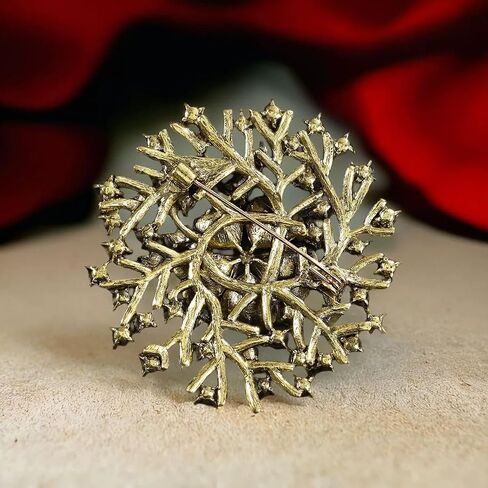 Rhinestone Crystal Sunflower Brooch Pin Elegant Wreath Brooch Clothing Hat Bag Skirt Accessories for Women in Saudi Arabia