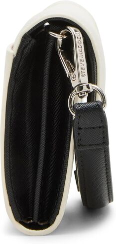 Steve Madden Clarra Envelope Wristlet in Saudi Arabia
