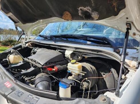AML-CR/دعامات غطاء محرك السيارة لسيارة Mercedes-Benz Sprinter 906 2006-2018 / غطاء محرك السيارة الأمامي تعديل دعم الرفع دعامة الغاز صدمات الربيع المثبط / قد تتطلب سنوات طراز معينة معالجة مدمرة in Saudi Arabia