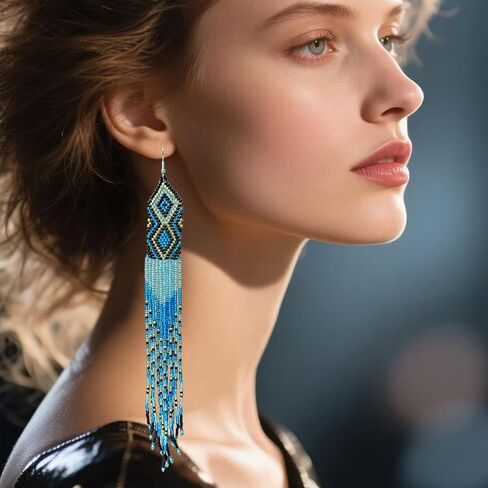 أقراط شرابة باللونين الأسود والذهبي، إكسسوار جميل ومتطور للنساء، مثالية للنهار أو الليل in Kuwait