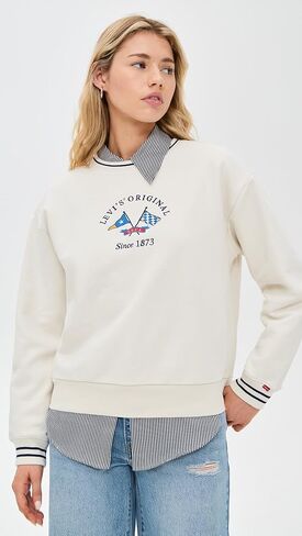 سويت شيرت نسائي من Levi's Graphic Heritage Sport Crew in Saudi Arabia