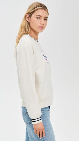 سويت شيرت نسائي من Levi's Graphic Heritage Sport Crew in Saudi Arabia