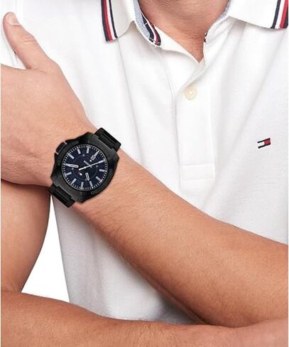 ساعة Tommy Hilfiger Windsurf للرجال كوارتز 3H - ساعة عصرية متميزة مع سيليكون متين - مقاومة للماء حتى 5 ATM/50 مترًا | 49 ملم (موديل 1792138) in Saudi Arabia