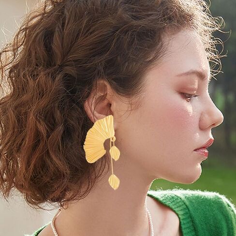Bohemia Statement Leaf Stud Earrings for Women Retro Leaf Fan Shape Leaf Earrings Fashion Chunky Gold Plant Earring Bohemian Flower Earring Vacation Jewelry Gift in Saudi Arabia