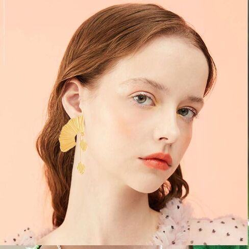 Bohemia Statement Leaf Stud Earrings for Women Retro Leaf Fan Shape Leaf Earrings Fashion Chunky Gold Plant Earring Bohemian Flower Earring Vacation Jewelry Gift in Saudi Arabia