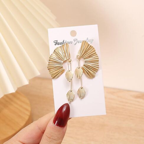 Bohemia Statement Leaf Stud Earrings for Women Retro Leaf Fan Shape Leaf Earrings Fashion Chunky Gold Plant Earring Bohemian Flower Earring Vacation Jewelry Gift in Saudi Arabia
