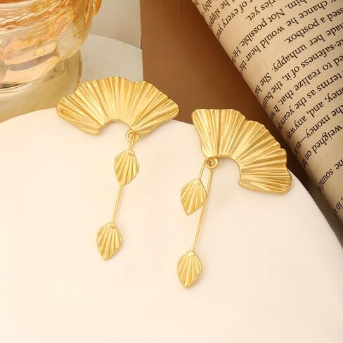 Bohemia Statement Leaf Stud Earrings for Women Retro Leaf Fan Shape Leaf Earrings Fashion Chunky Gold Plant Earring Bohemian Flower Earring Vacation Jewelry Gift in Saudi Arabia