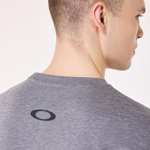 Oakley Men's Si Defense Arch Tee in Saudi Arabia