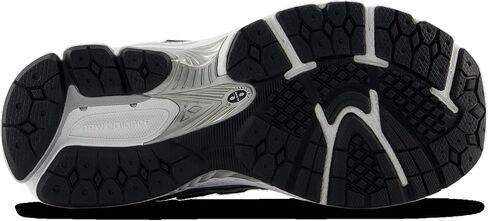 New Balance 1906 - مدرسة الصف للبنين (فضي/أسود معدني) in Kuwait