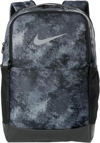 حقيبة ظهر مطرزة خصيصًا من Nike Brasilia Camo بإصدار محدود in Saudi Arabia