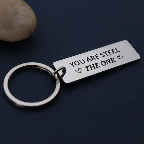 Beeshion 11 Years and I Steel Love You Keychain Personalised 11th Wedding Anniversary Jewelry for Men Women Boyfriend Gift in Kuwait