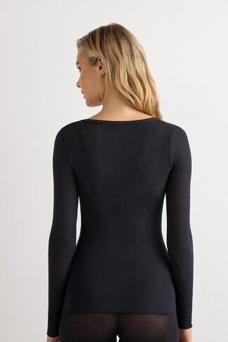 Intimissimi Woman's V-Neck top in Modal Ultralight with Cashmere in Saudi Arabia