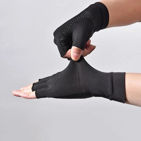 1Pair Black Silicone Gloves, Soft Wrist Protection, Sports Cycling Half Finger Gloves in Saudi Arabia