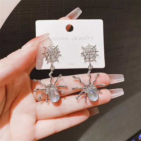 MALOYANVE Black Spider Earrings for Women Vintage Gothic Halloween Red Crystal Spider Drop Dangle Earrings Punk Style Cross Spider Earrings Reptile Animal Jewelry Halloween Costume Decorations Party Favors Gifts in Saudi Arabia