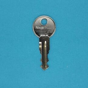 Replacement key for Thule carrier systems and roof boxes. Key number Thule - N100