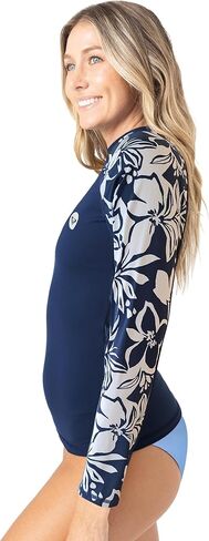 قميص السباحة Rashguard النسائي من Roxy - عامل حماية من الأشعة فوق البنفسجية 50، ركوب الأمواج، الطائرة، اليوجا، الأنشطة الخارجية سريع الجفاف in Kuwait