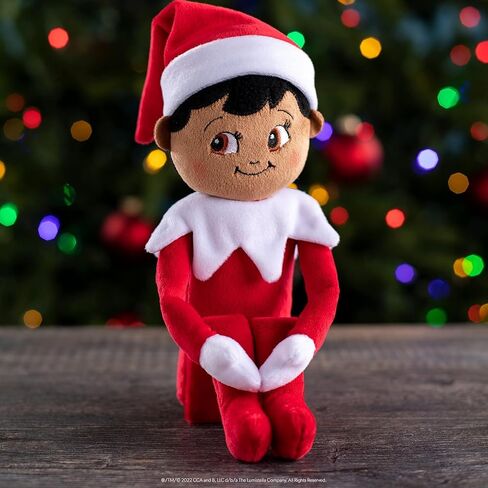 Elf on The Shelf: مجموعة Christmas Plushee Pals ذات البشرة الداكنة للأولاد والبنات ذات العيون البنية in Kuwait
