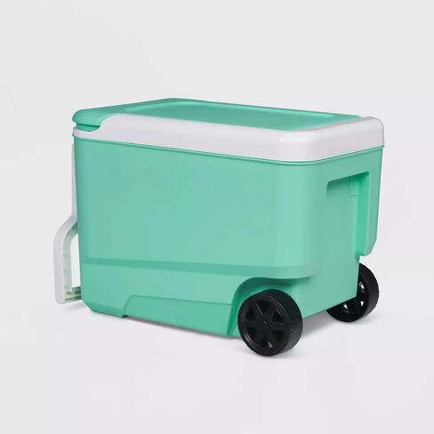 برودة مع Wheelie Cool 38QT المتداول مع عجلات متينة ، مقبض السحب المعزز ، سعة 53-CAN ، بطانة مقاومة للبقع ، مصنوعة في الولايات المتحدة الأمريكية in Saudi Arabia