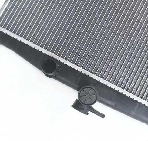 1 قطعة خزان المياه OEM 16400-31B40 7GR 1640031B40 in Saudi Arabia