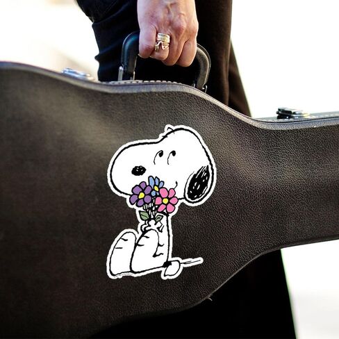 ملصق CafePress Snoopy with A Flower Bouquet ملصق كبير مقطوع بالقالب، مقاس 8.75 بوصة × 8.75 بوصة، لمسة نهائية لامعة in Saudi Arabia