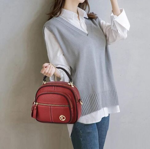 Vintage Leather Saddle Bag Purse for Women Small Tote Bag with Compartments Trendy Crossbody Purses for Women 2025 in Kuwait