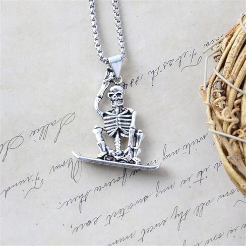 Punk Skeleton Skull Necklace Silver Gothic Captivity Skulls Pendent Necklace Biker Rock Jewelry Gift for Men Women in Saudi Arabia