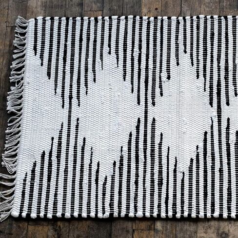 Kent & West - Accent Rug | Handwoven | Natural Cotton | Black Pattern | Fringed Ends | 23" x 35" in Saudi Arabia