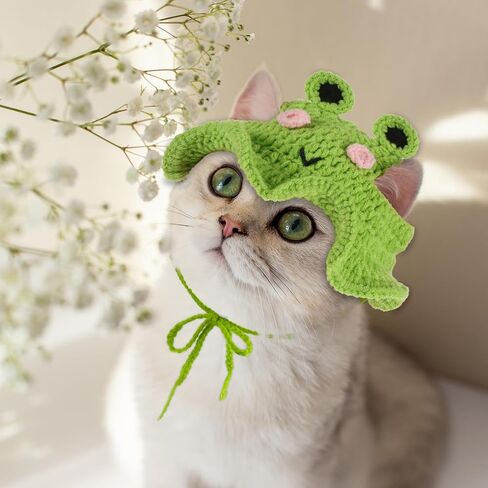 Strawberry Cat Hat, Cotton & Soft Cute Knitted Hats for Cats Birthday Party Christmas Puppy Hat for Small Pets (Red, M) in Kuwait