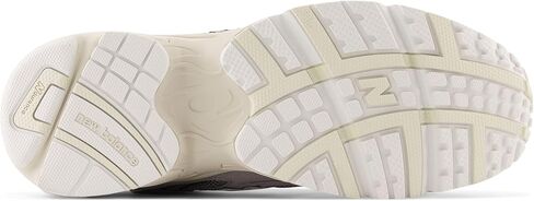 New Balance 725 - Grey / White in Saudi Arabia