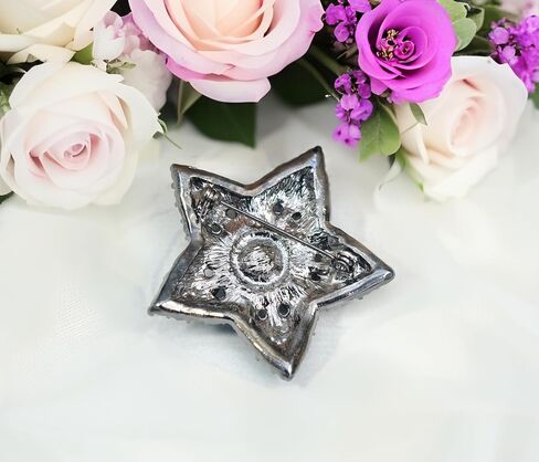 Gyn&Joy Gunmetal Tone Blue Grey Colored Crystal Rhinestones Twinkle Star Brooch Pin in Saudi Arabia