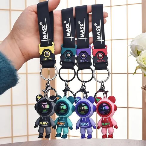 Trendy Universe Astronaut Bear Key Ring - Cool Creative Keychain for Men Women Cute Pilot Bear Pendant Key Accessory in Saudi Arabia