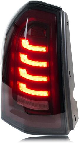 براعة الوقت LED أضواء خلفية لكرايسلر 300 300C 2011-2014 بدء الرسوم المتحركة متتابعة بدوره إشارة المصابيح الخلفية السوداء ملحقات الجمعية in Kuwait