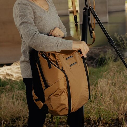 Peak Design Everyday Backpack V3 30L, Camera Bag, Laptop Backpack with Tablet Sleeves BEDB-30-BK-3 (Black) in Kuwait