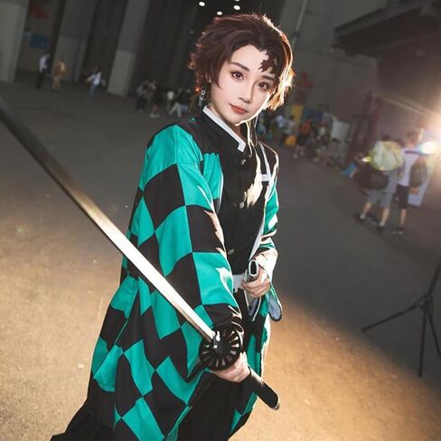 Halloween Anime Cosplay Costume Set for Adults Japanese Kimono Outfit with Necklace Cloak and Earrings in Saudi Arabia