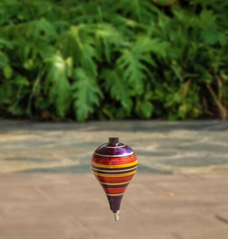 Spinning Top Trompo - عبوات من 3 قطع من الأسطح الدوارة المنحوتة بالخشب - نقطة فولاذية قوية لتعزيز الثبات - براعة رائعة - مثالية للمبتدئين والوسطاء - Trompos de Mexico de Madera in Kuwait