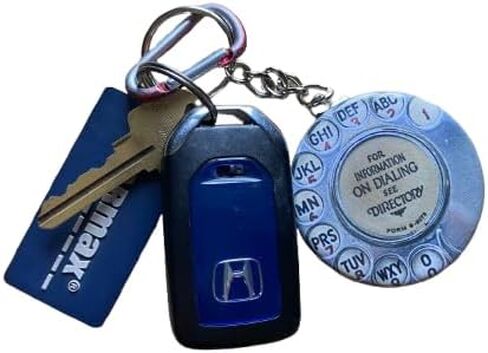 سلسلة مفاتيح بقرص هاتف عتيق - حلقة مفاتيح هاتف دوارة - حامل مفتاح هاتف دوار للحنين - هدية فريدة لهواة جمع الهالوين والأصدقاء والعائلة وزملاء المنزل ومفتاح السيارة in Kuwait