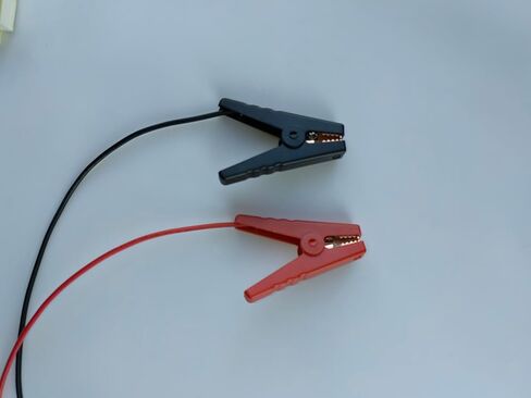 كابل محول شحن اللوحة الشمسية HU YINGC 12 AWG، مشبك تمساح إلى موصل MC4 - 60 سم، أحمر، متوافق مع محطة الطاقة وشاحن اللوحة الشمسية in Saudi Arabia