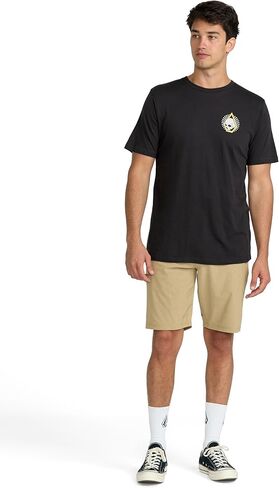 تي شيرت رجالي بأكمام قصيرة منقط منقط من Volcom - تي شيرت برقبة دائرية من مزيج القطن الناعم، خفيف الوزن وجيد التهوية in Saudi Arabia
