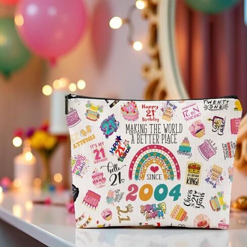 هدايا عيد الميلاد الحادي والعشرون لحقيبة مكياجها، ديكورات لطيفة لعيد الميلاد الحادي والعشرين السعيد لعام 2004 لها، هدايا عيد ميلاد عمرها 21 عامًا تفضل الحفلات لابنتها، أختها، أنثى، الفتيات المراهقات، حقيبة سفر لمستحضرات التجميل in Kuwait