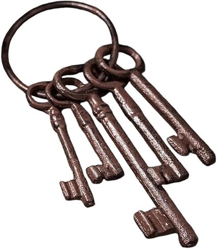 Vintage Skeleton Cast Iron Key Ring, Retro Pirate Prisoner Carribean Cosplay Accessories Home Decor for Halloween in Saudi Arabia