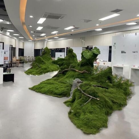 Simulation Artificial Moss Mat 1x1m, Fake Moss Mat Decorative Faux Turf Lawn Carpet for Balcony Terrace Decoration Window Display Decoration in Saudi Arabia