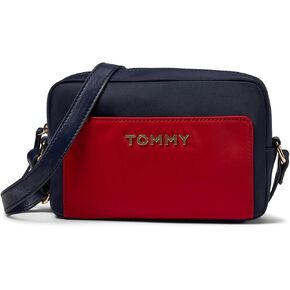 حقيبة كاميرا Tommy Hilfiger Alexis II من النايلون الناعم in Kuwait