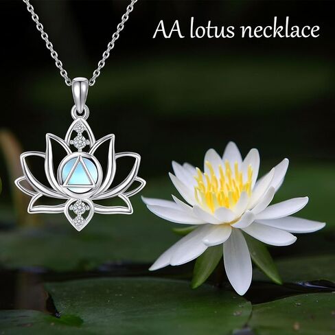 YAFEINI Tulip Necklace 925 Sterling Silver Tulip Flower Pendant Necklaces Heart Flower Jewelry Gifts for Women Tulip Lovers in Kuwait