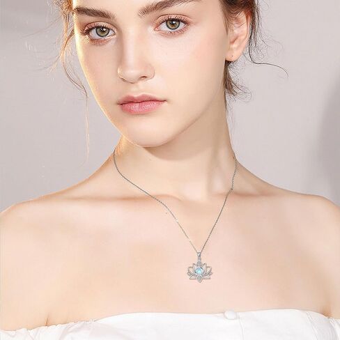 YAFEINI Tulip Necklace 925 Sterling Silver Tulip Flower Pendant Necklaces Heart Flower Jewelry Gifts for Women Tulip Lovers in Kuwait