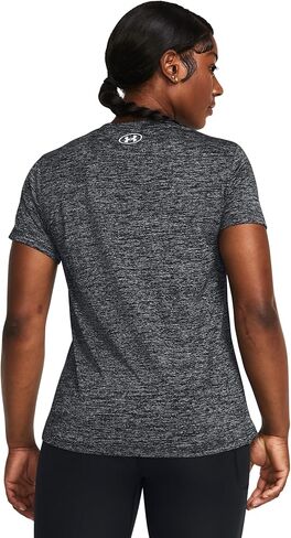 حذاء نسائي من Under Armour Tech Twist بأكمام قصيرة ورقبة على شكل حرف V، (350) ماتريكس أخضر/أبيض/أبيض، مقاس متوسط in Kuwait