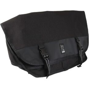 حقيبة Chrome Industries Citizen Messenger، حقيبة ظهر تمر بالجسم للنساء والرجال، حقيبة كمبيوتر محمول مقاس 15 بوصة، وإبزيم حزام الأمان الأيقوني، 24 لتر، أسود in Kuwait